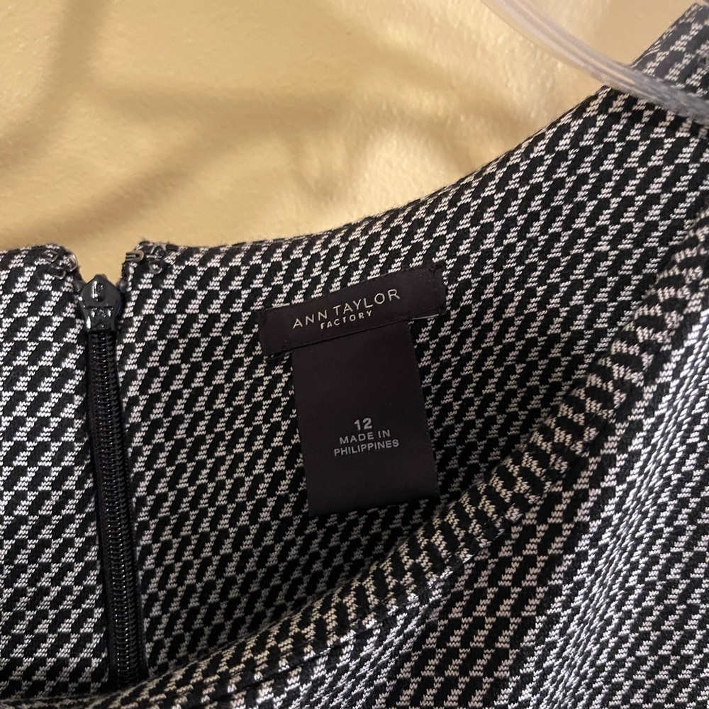 Ann Taylor size 12 Black Sheath dress